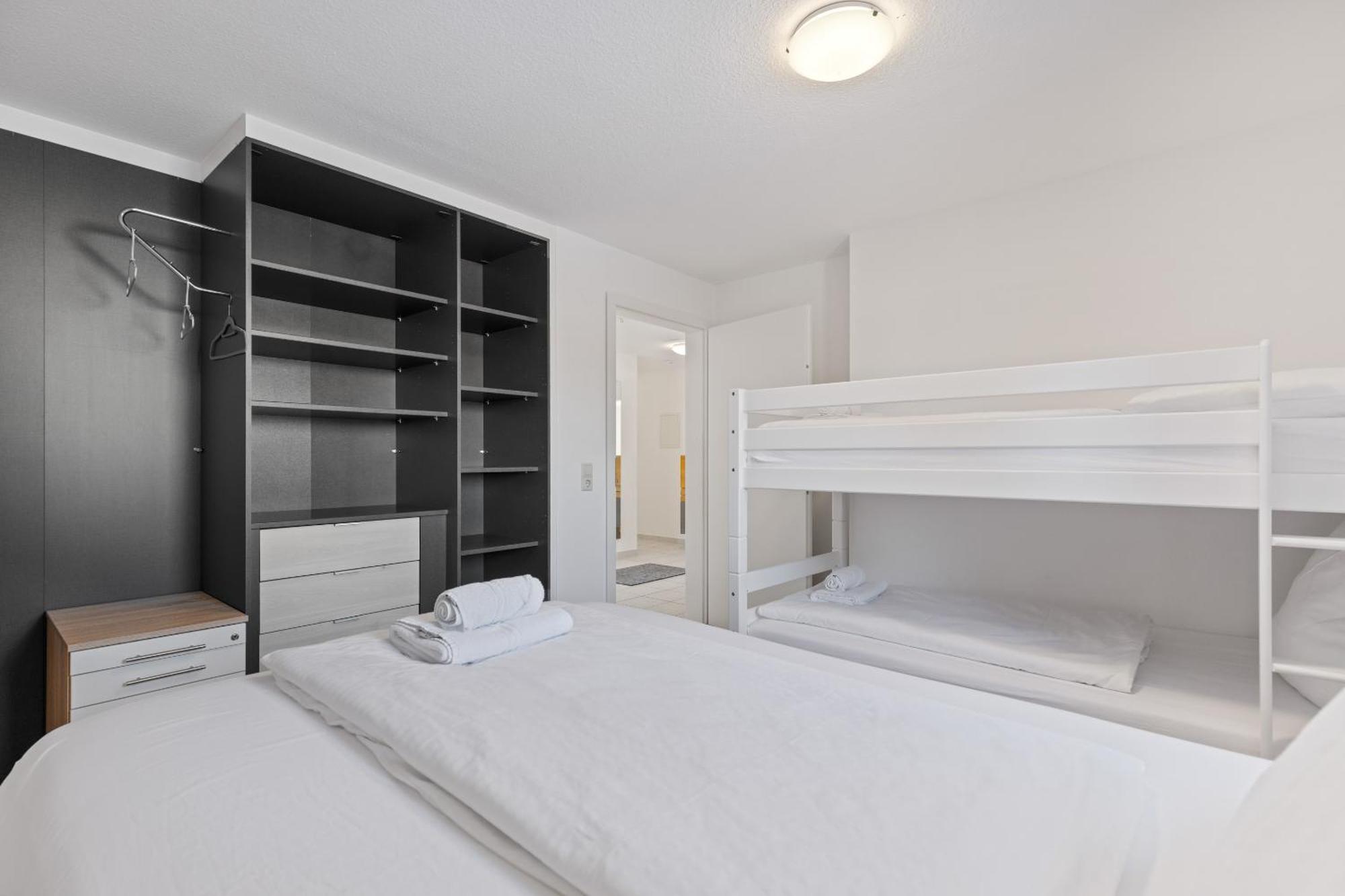 Goldcream Suites - Modern - Netflix - Free Parking 金茨堡 外观 照片